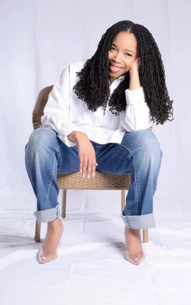 Desiree Tanner smiling, a cancer coach supporting women with faith-led clarity and care